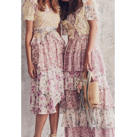 LoveShackFancy Tops - New! LoveShackFancy Mia Floral Crop Top